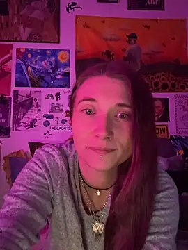 PauliinaBlue online show from November 3, 8:10 pm