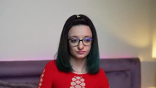 JoelleApril online show from March 9, 10:03 pm