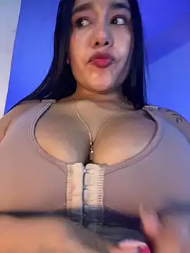 mis-violetha online show from May 16, 12:18 am