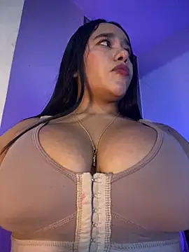 mis-violetha online show from May 16, 12:29 am