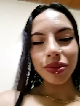 Snapshot of Amaranta_swett chatting on October 21, 3:46 pm Amaranta swett online show from October 21, 3:46 pm