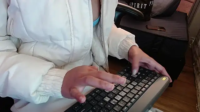  kita online show from November 14, 3:11 pm