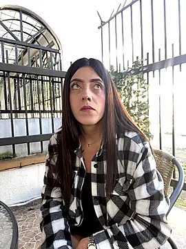 ElectraPink  online show from January 7, 1:02 pm