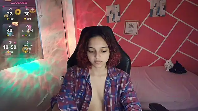 Snapshot of sweety_dreambaby chatting on March 10, 12:21 pm sweety dreambaby online show from March 10, 12:21 pm