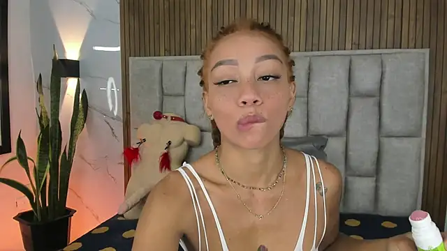 Sassha ferrer online show from December 20, 6:59 pm