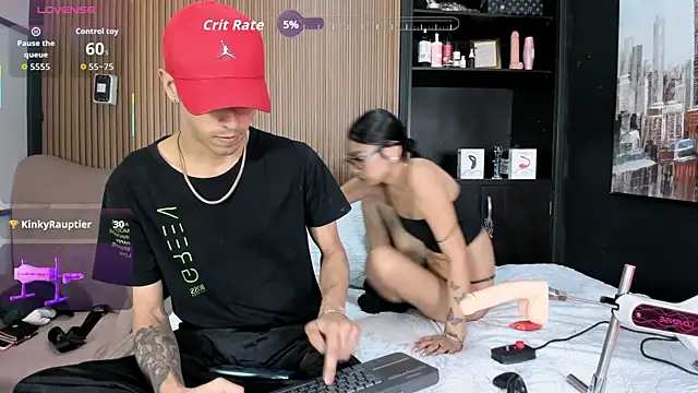 DerryAndIzzy online show from November 24, 9:36 pm