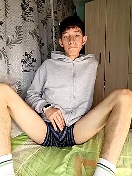 heyy noah11 online show from December 3, 2:08 am