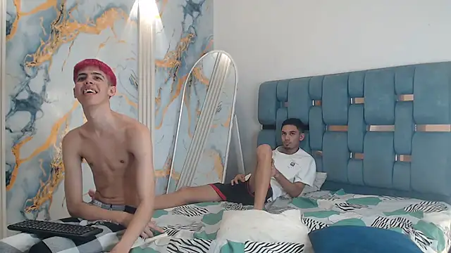 EMPIRE BOYS1 online show from May 5, 7:33 pm