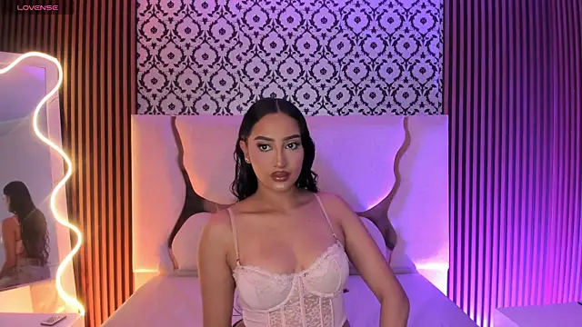 BEELLA TAY1 online show from February 11, 11:48 am