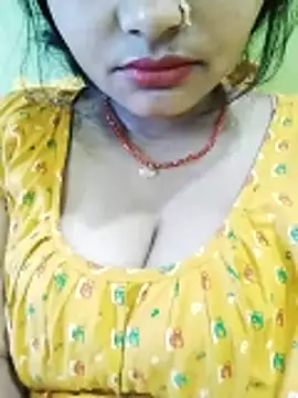 kiara-simmi online show from February 9, 1:20 am