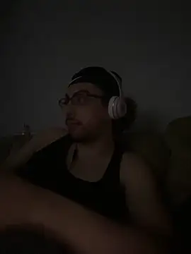 Snapshot of onlycreampiesdaddy chatting on October 15, 5:51 am onlycreampiesdaddy online show from October 15, 5:51 am