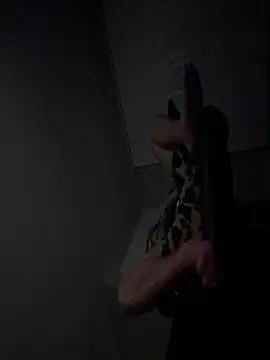 Snapshot of onlycreampiesdaddy chatting on October 25, 8:22 am onlycreampiesdaddy online show from October 25, 8:22 am