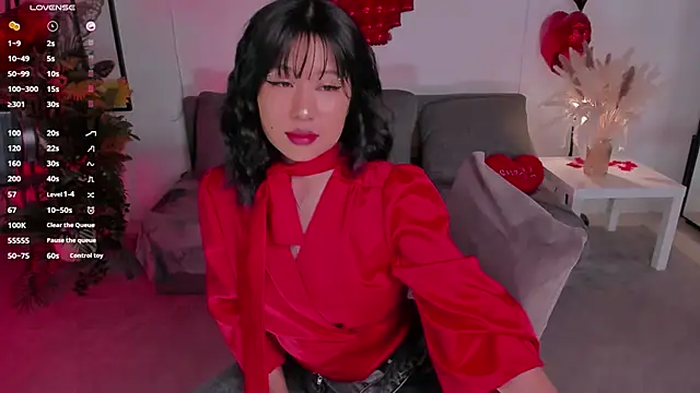 Erika Kim online show from February 13, 6:42 am