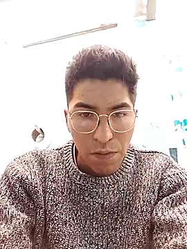 Snapshot of Rizz_Latino chatting on October 20, 3:23 pm Rizz Latino online show from October 20, 3:23 pm