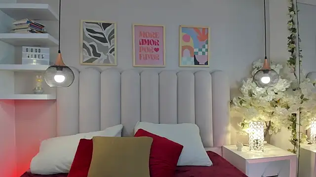 Isabella  gonzalez  online show from February 11, 3:22 am