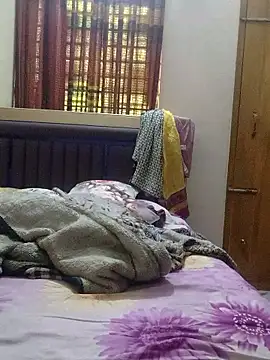 Tanha18 online show from January 11, 5:45 am