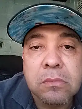 valboy08 online show from April 5, 12:02 pm