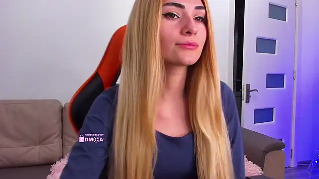 Snapshot of passionka chatting on October 28, 12:25 am passionka online show from October 28, 12:25 am