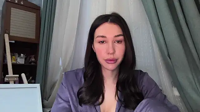 Zarinissa online show from February 10, 1:48 pm