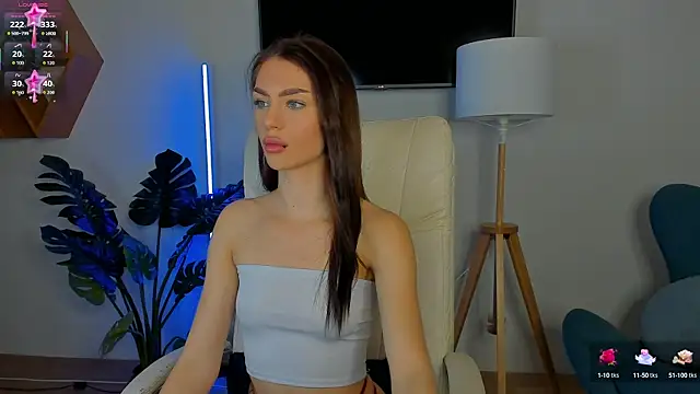 Snapshot of Cherryy_Kiss chatting on October 11, 2:48 pm Cherryy Kiss online show from October 11, 2:48 pm