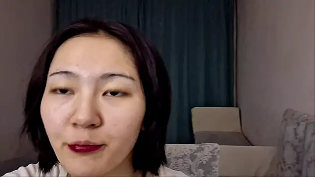 Lyndasilk online show from May 10, 3:17 pm