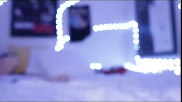 Snapshot of BellaBlueBBW chatting on January 14, 4:40 pm BellaBlueBBW online show from January 14, 4:40 pm