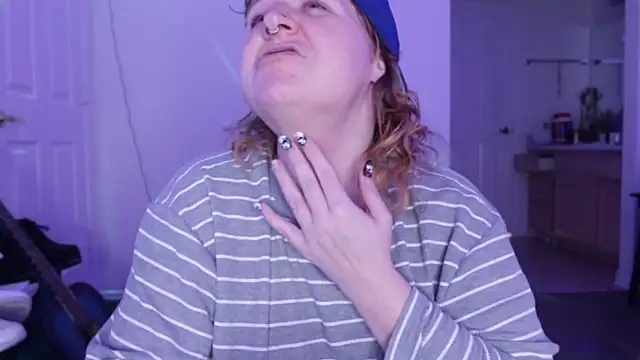 Snapshot of BellaBlueBBW chatting on January 18, 8:09 pm BellaBlueBBW online show from January 18, 8:09 pm