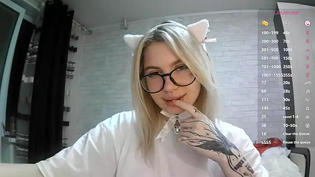 AmeeDelmonace online show from October 13, 2:17 pm