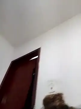 Snapshot of Camilanifeta chatting on February 10, 2:21 pm Camilanifeta online show from February 10, 2:21 pm