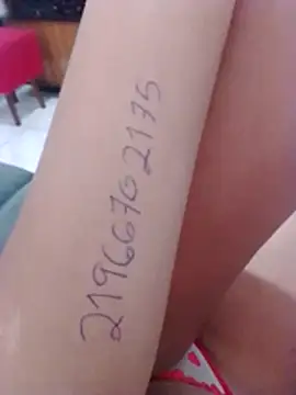 Camilanifeta online show from March 11, 2:56 pm