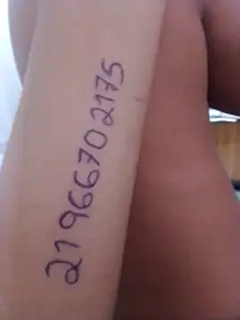 Camilanifeta online show from April 1, 2:25 pm