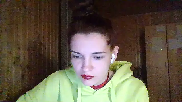 AmeliieLaFleur online show from May 8, 8:03 pm