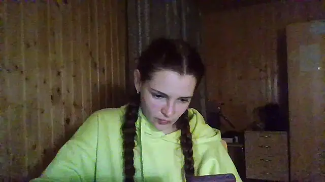 AmeliieLaFleur online show from May 9, 6:57 pm
