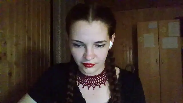 AmeliieLaFleur online show from May 11, 9:12 pm
