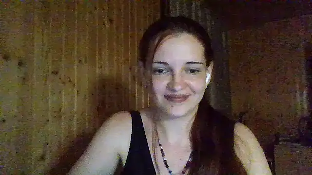 AmeliieLaFleur online show from May 17, 7:32 pm