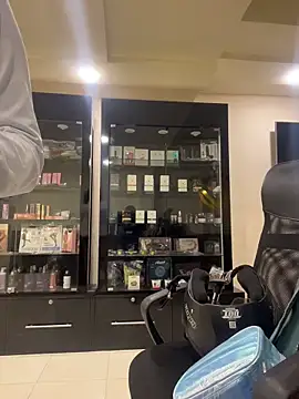 AlyssaRay online show from April 28, 5:07 pm