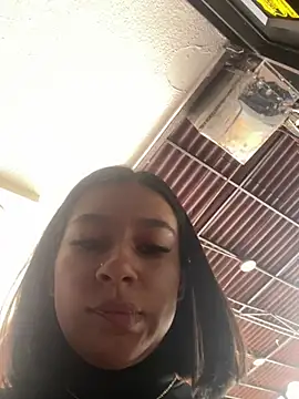 AlyssaRay online show from May 12, 2:14 pm