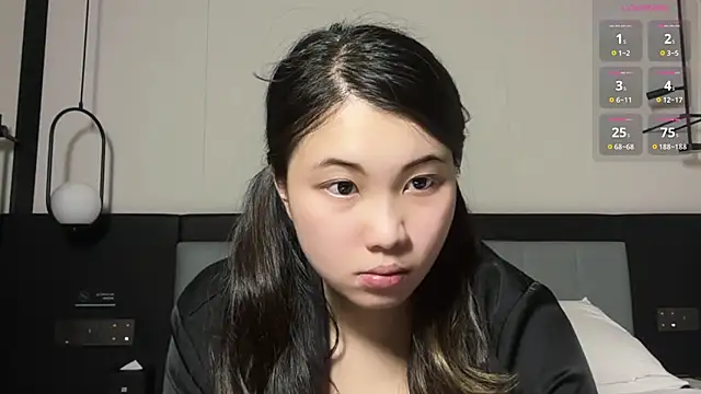 KikiTherapy online show from February 8, 1:14 pm