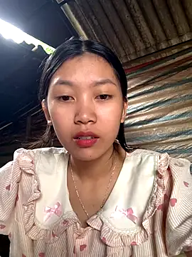 linh-lan1 online show from November 17, 5:57 am