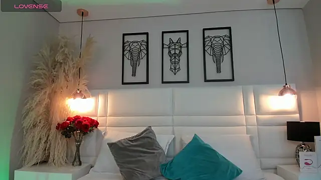 Ari lynn  online show from October 28, 3:10 am