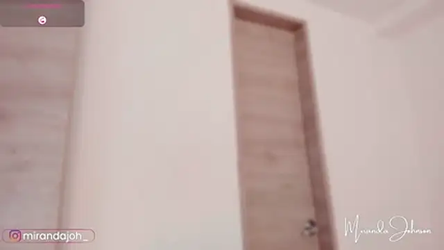 MirandaJohnson  online show from December 4, 2:26 pm