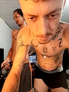 RuivoDotado24cm online show from February 11, 8:58 pm