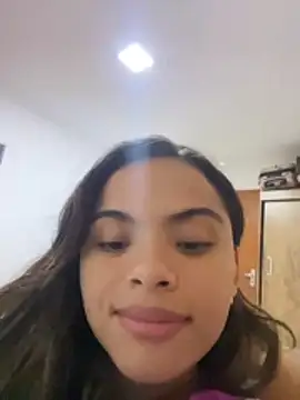 safadinhaquenteW online show from October 31, 7:48 pm