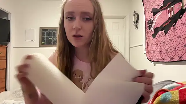 Snapshot of Pattyworld69 chatting on November 17, 12:16 am Pattyworld69 online show from November 17, 12:16 am