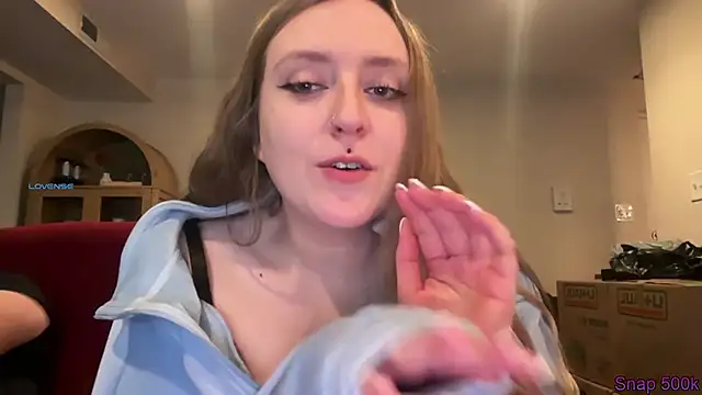 Snapshot of Pattyworld69 chatting on February 9, 2:15 am Pattyworld69 online show from February 9, 2:15 am