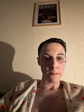 Snapshot of fresh-laD chatting on March 22, 12:36 am fresh-laD online show from March 22, 12:36 am