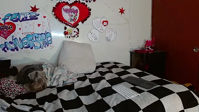 picante70  online show from February 6, 11:24 am