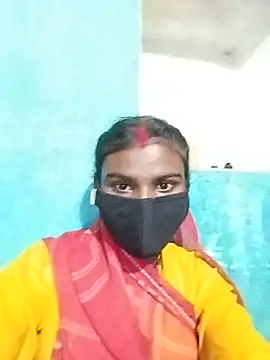 Snapshot of Meena_8 chatting on May 14, 6:42 am Meena 8 online show from May 14, 6:42 am