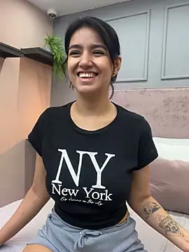 1evelinewood online show from February 27, 2:54 pm