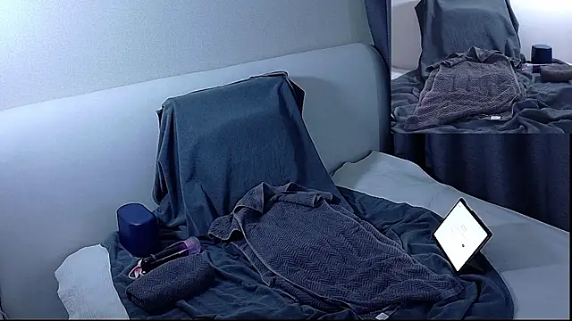 koreanboy2341 online show from January 12, 2:11 pm